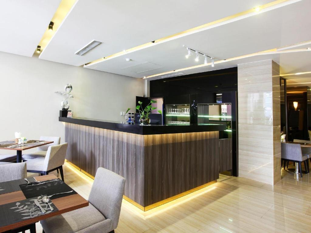 Lavender Boutique Hotel Thành Pho Ho Chí Minh Esterno foto
